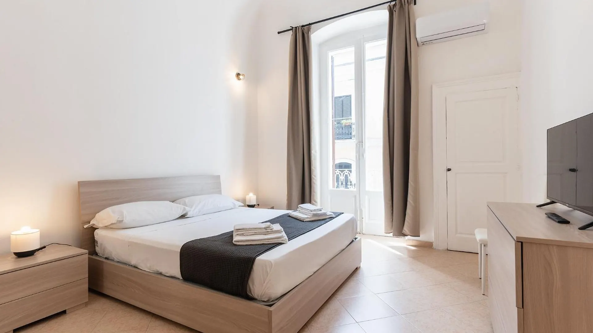Dante 307 Suite Apartment Bari