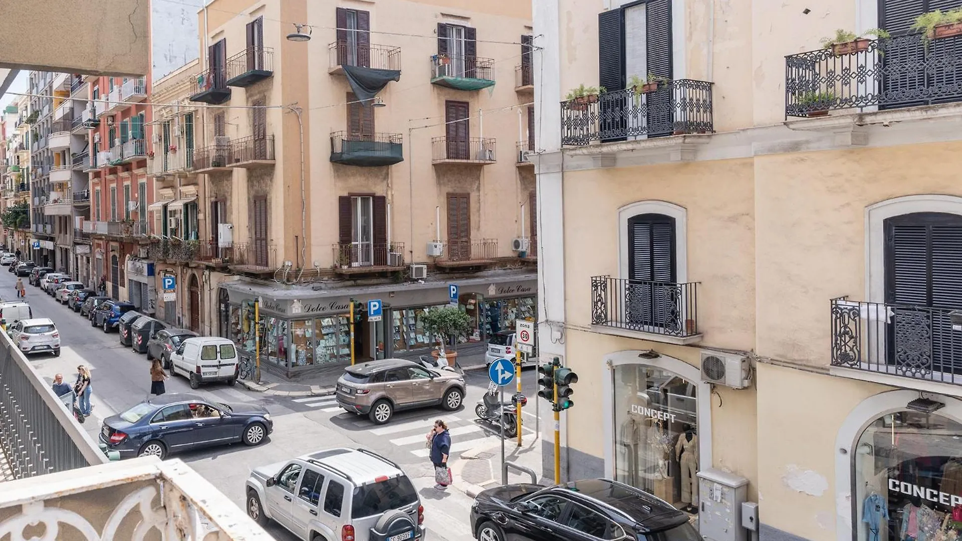 Dante 307 Suite Apartment Bari